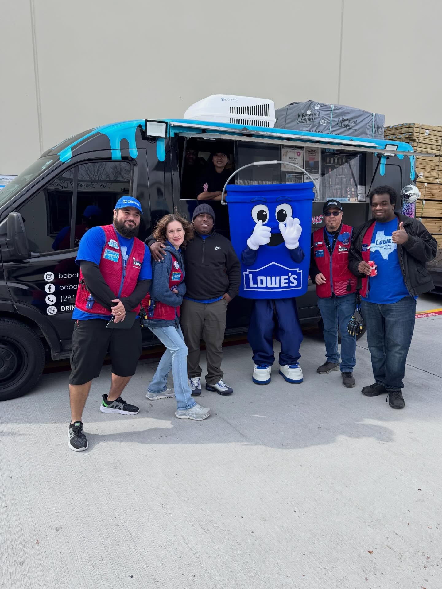 So grateful for the opportunity and support to be at Lowe’s Grand Opening event today. Such an awesome experience with amazing people!
#grandopeningevent #lowe #manveltx #boba