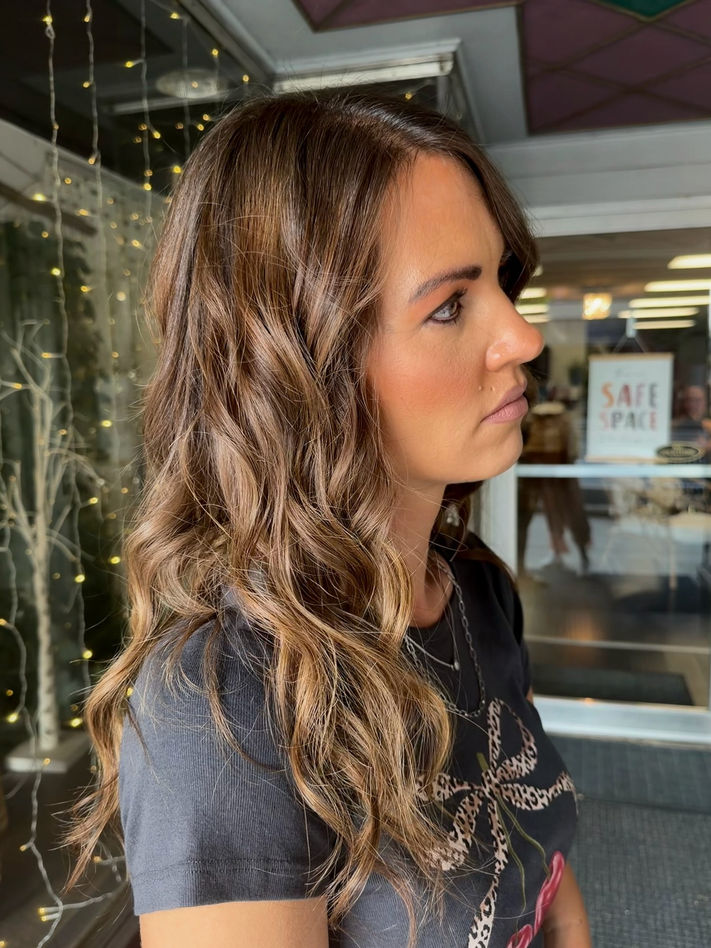 β¨ Itβs amazing what subtle root melt and lowlights can do!β¨ hair by @heathermbullock on @alexandra.hedges